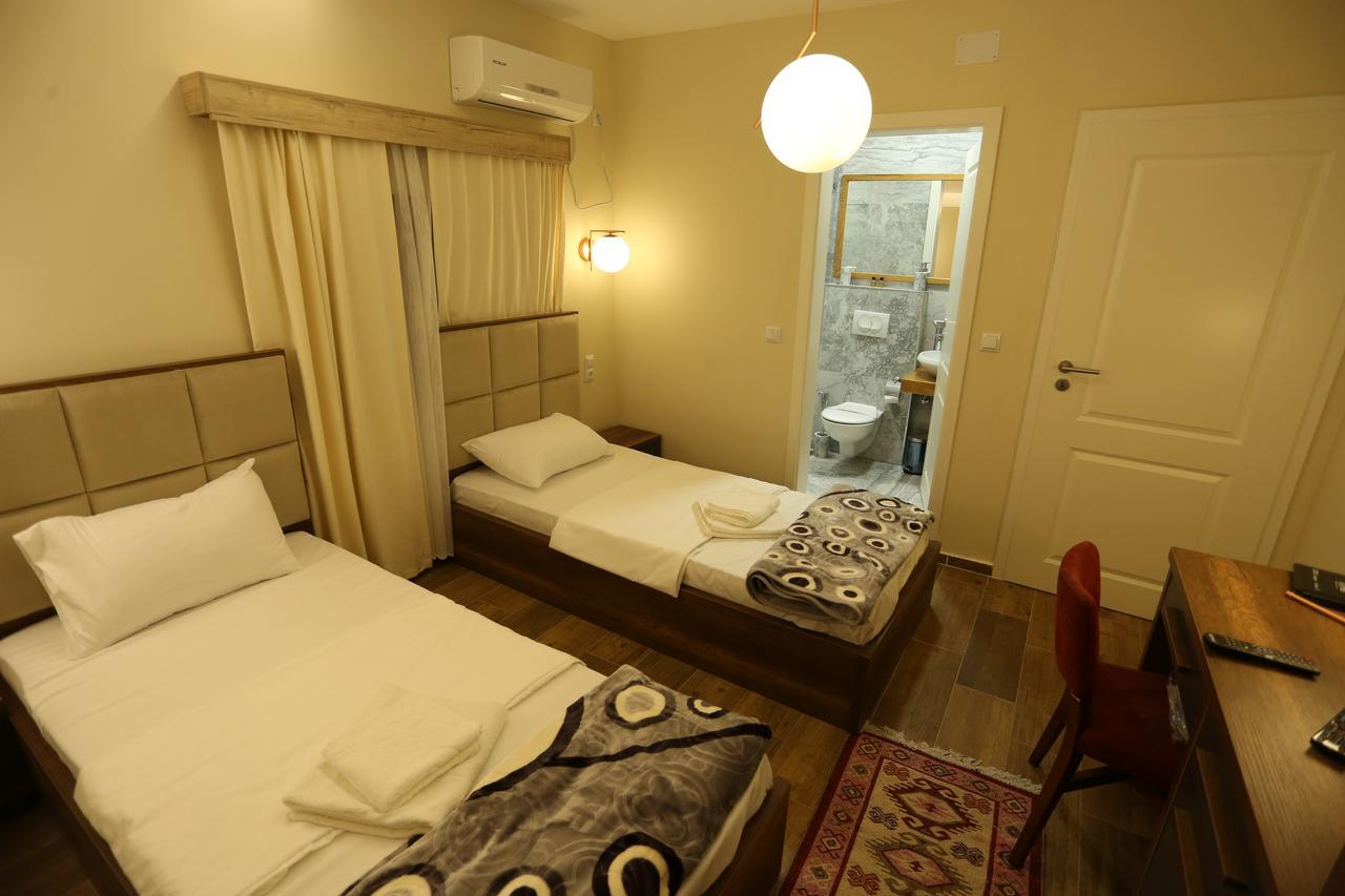 Saray Hotel Prizren Kültér fotó