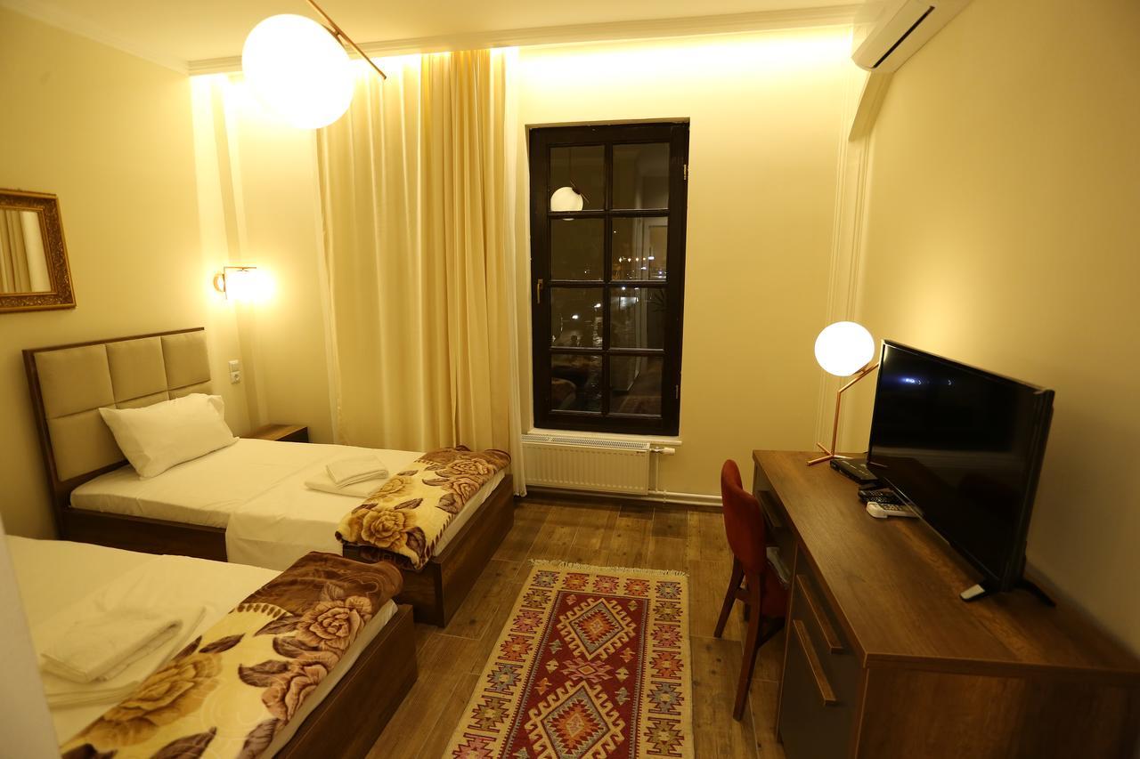 Saray Hotel Prizren Kültér fotó