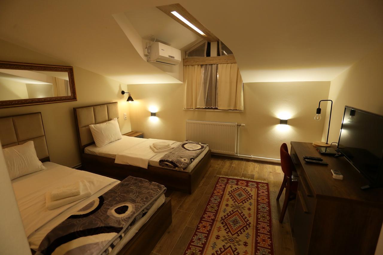 Saray Hotel Prizren Kültér fotó