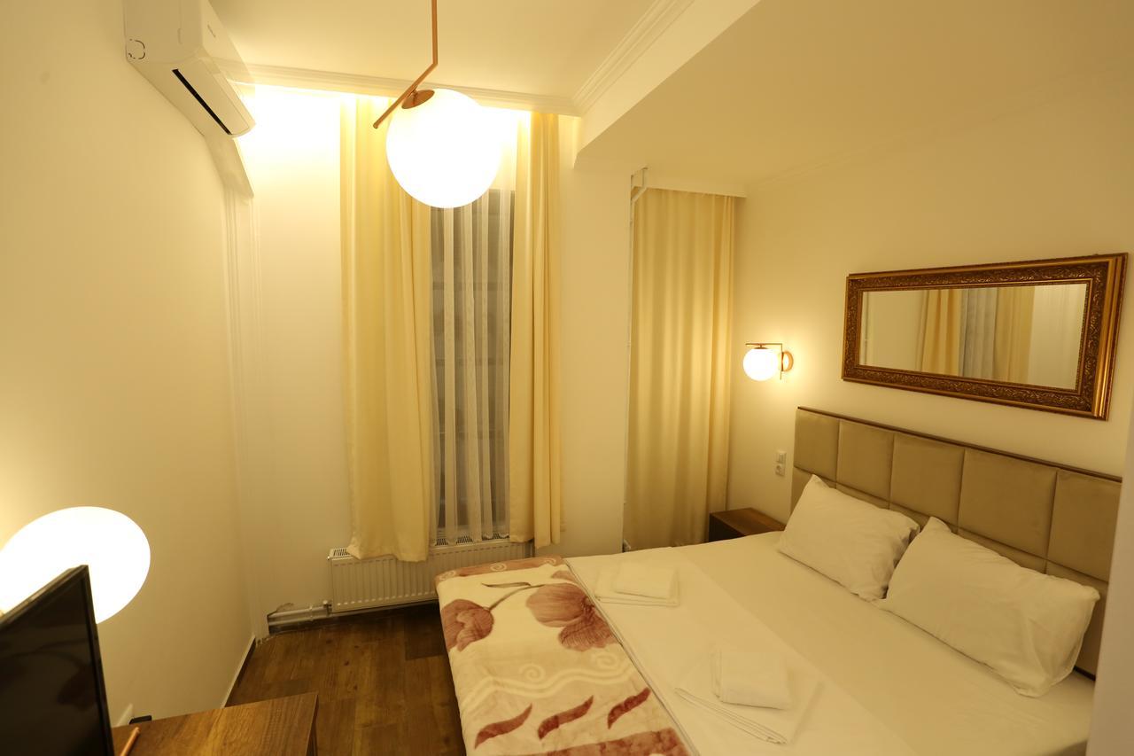 Saray Hotel Prizren Kültér fotó