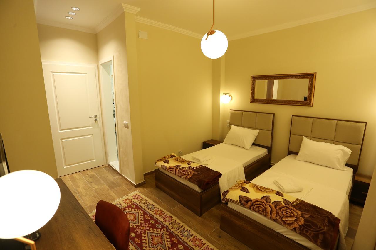 Saray Hotel Prizren Kültér fotó
